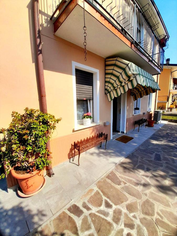 Apartamento Les Amis Peschiera del Garda Exterior foto