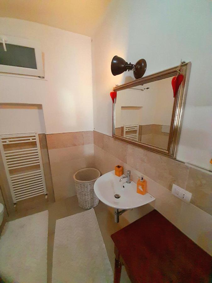 Apartamento Les Amis Peschiera del Garda Exterior foto