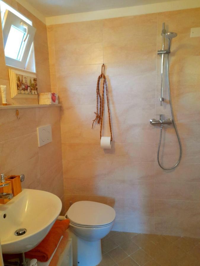 Apartamento Les Amis Peschiera del Garda Exterior foto